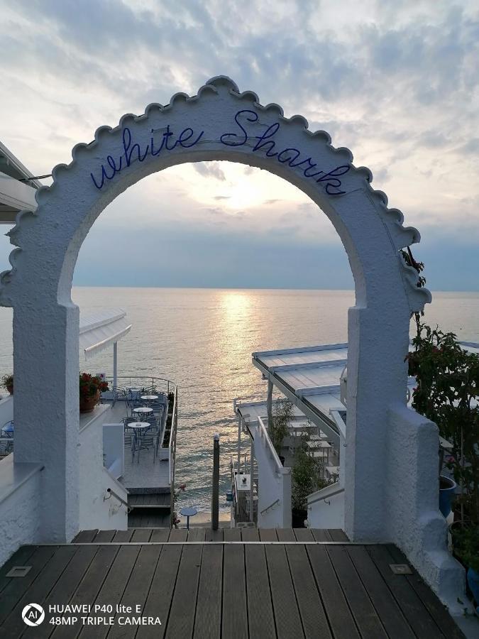 Olympos Beach Plaka Litochorou Buitenkant foto
